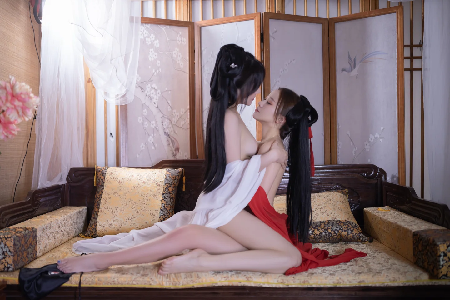 鱼子酱Fish - 双人古装 [154P-1.27GB]  tg@simisebaisi 【丝足阁】097.webp